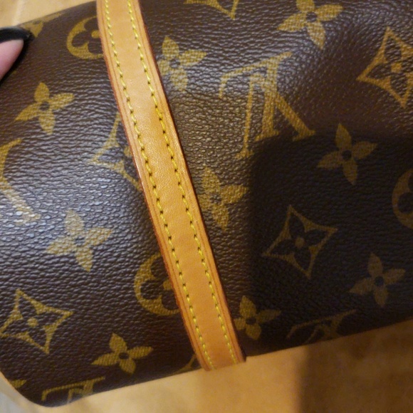 Authentic louis vuitton papillon 26 nm - Picture 7 of 8